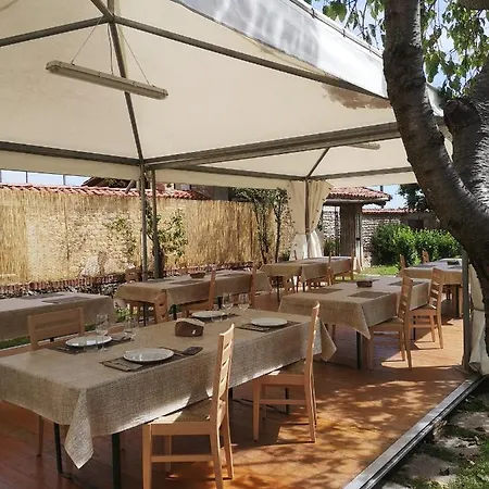 Del Monastero Albergue