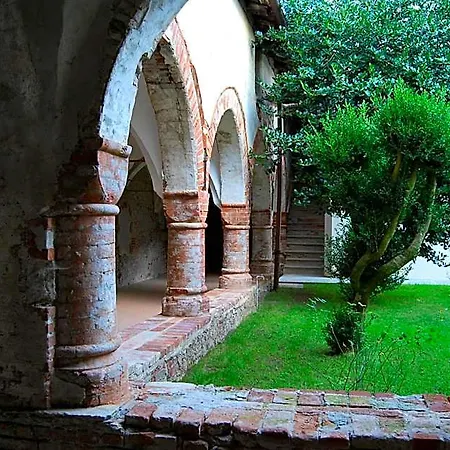 Hostel Del Monastero